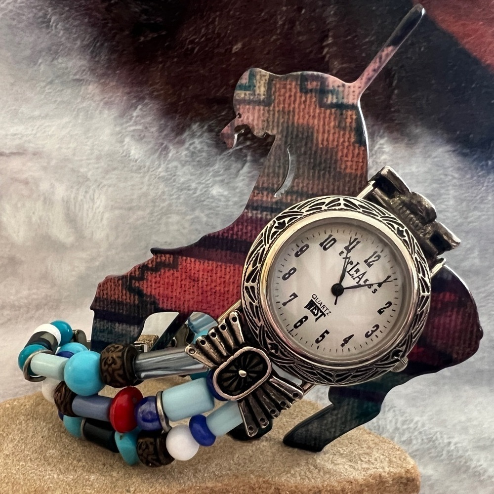 ❤️ L.A. Express Southwestern Watch Pre-Owned / New Battery Sz 7.25 Silver-Toned - Picture 3 of 10
